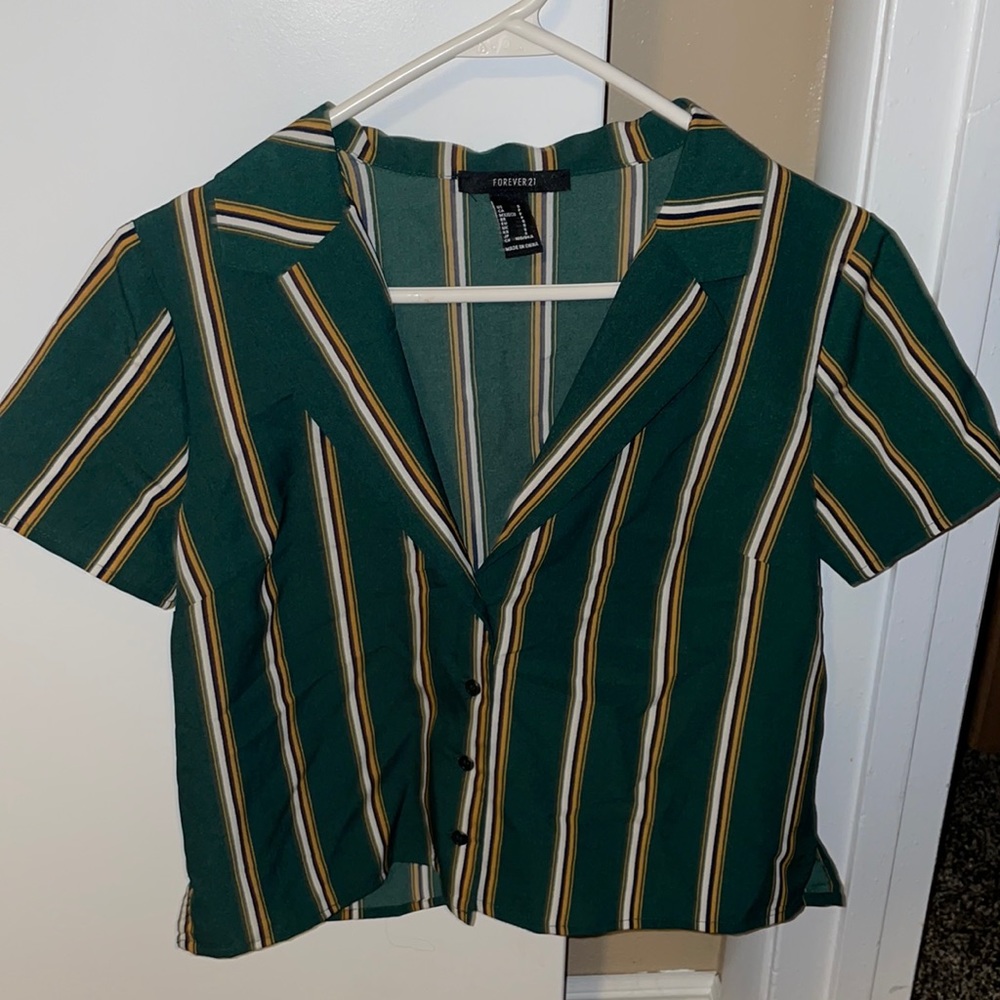 Forever 21 tee
